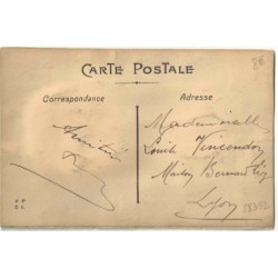 n°28352 - Vive Sainte-Catherine - Photo d'une jeune femme portant un bonnet brodée