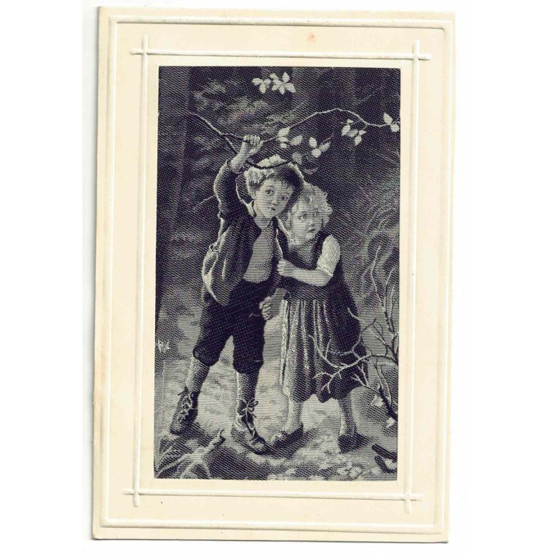 n°28402 - Fantaisie - Carte Tissée Soie- Deux enfants effrayés dans une forêt