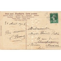 n°28413 - Carte Gaufrée - Souvenir de Mai -Brins de Muguet