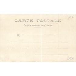 n°28456 - Illustrateur Gaston Noury - Jeune femme près de très grandes chaussures