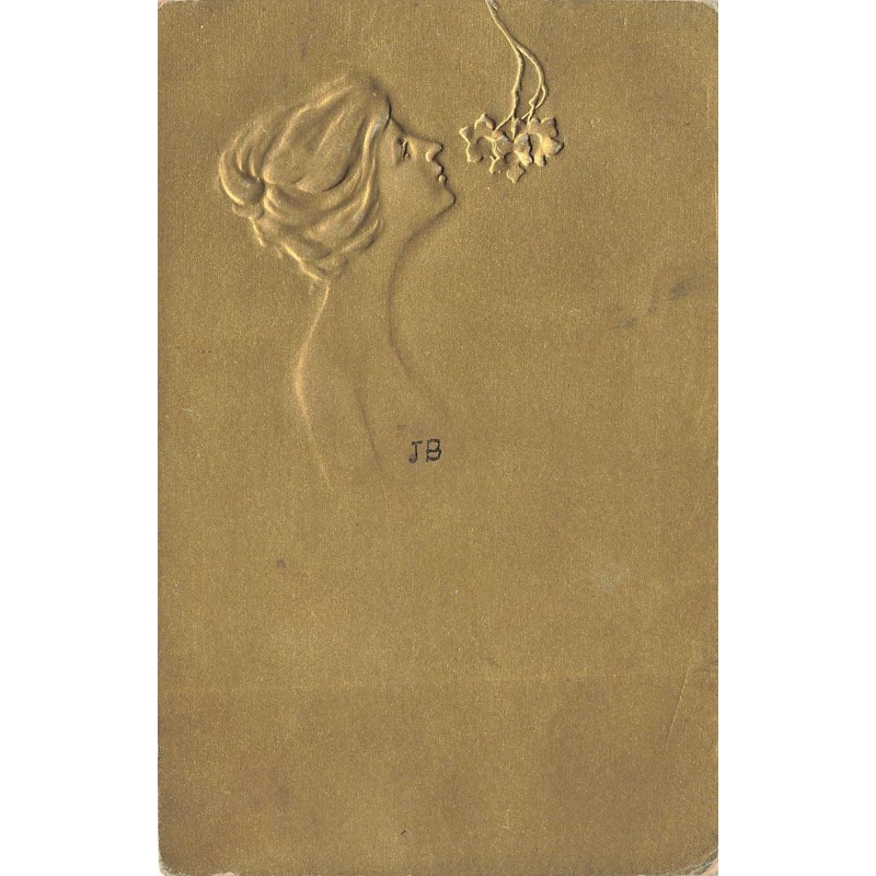 n°28467 - Carte Gaufrée - Visage d'une Femme de profil regardant des feuilles