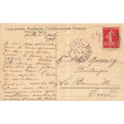 n°28482 - Carte Gaufrée - Bonne Année - Maison sous la neige, et pomme de pin
