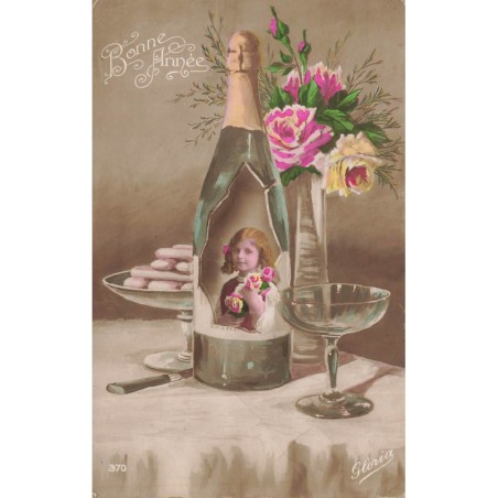 n°28644 - Surréalisme - Bonne Année - Photo d'une fillette sur une bouteille de champagne