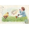 n°28667 - Carte Gaufrée - Joyeuses Pâques - Poussin regardant une fillette faisant des bulles de savon