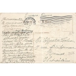 n°28676 - Carte Gaufrée - A Happy Christmas Tide - Père Noël tirant des jouets à l'aide d'un traîneau