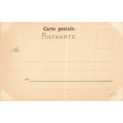 n°28963 - Fantaisie - Stroefer's - Jeune femme assise sur une chaise portant une robe blanche ornée de noeuds dorés