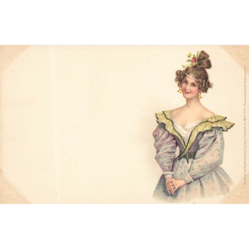 n°28964 - Fantaisie - Stroefer's - Jeune femme portant une robe blanche avec des motifs mauves