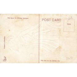 n°29058 - Carte Gaufrée - Ellam - The Boy's Belle - Baigneuse regardant une bouée de sauvetage