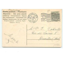 n°13570 - Carte Gaufrée - Joyeuses Pâques - Poussins offrant des fleurs portées par un mouton