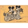 n°29267 - Disney - Sur le chemin du Paradis - Mickey et Minnie sur une moto en bois