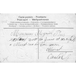 n°29268 - Carte Gaufrée - 1er Avril - Poissons humanisés jouant au billard