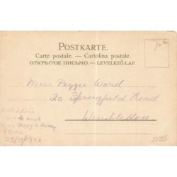 n°29295 - Fantaisie - Fillette tenant deux chiots dans les bras