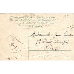 n°29324 - Carte Gaufrée - Joyeux Noël - Père Noël offrant un coeur à un ange