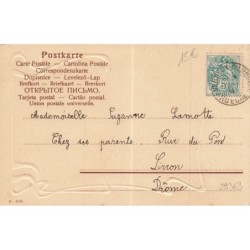 n°29363 - Carte Gaufrée - Art Nouveau - Deux jeunes femmes portant manteau et manchon