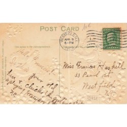 n°29421 - Carte Gaufrée - Easter Greetings - Une poule et ses pousssins, écoutant un ange jouant de la harpe