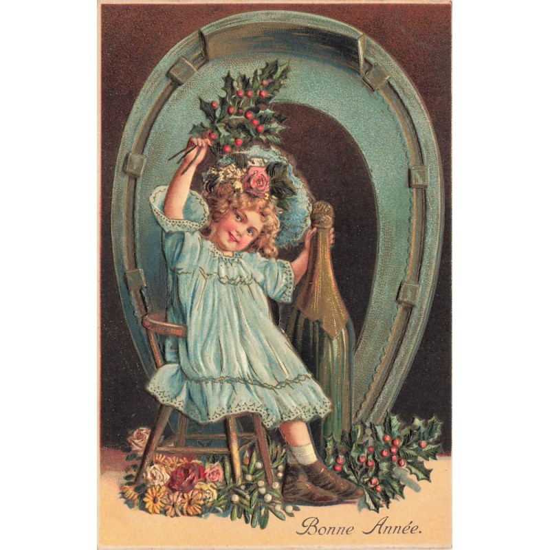 n°29432 - Carte Gaufrée - Bonne Année - Fillette tenant une bouteille de champagne - Fer à cheval