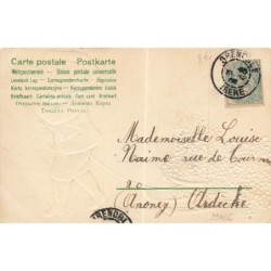 n°29466 - Carte Gaufrée - Clapsaddle - Meilleurs Voeux - Garçon tirant une luge avec des  myosotis