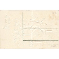 n°29483 - Carte Gaufrée - Noël - Fröhliche Weihnachten - Ange allumant les bougies décorant un sapin