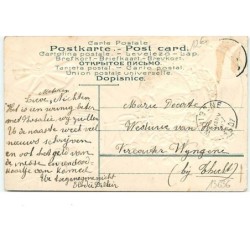 n°13636 - Carte Gaufrée - Vieil Homme conduisant une voiture rempli de trèfles à 4 feuilles