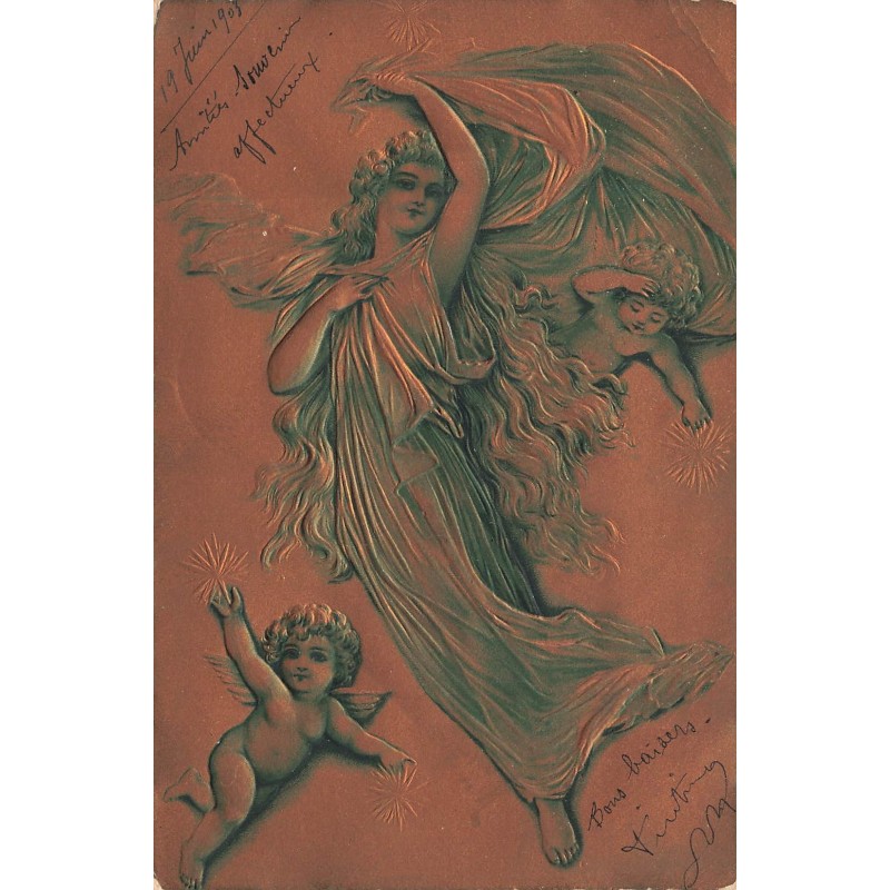 n°29691 - Carte Gaufrée - Clapsaddle - Deux Anges autour d'une jeune femme dansant