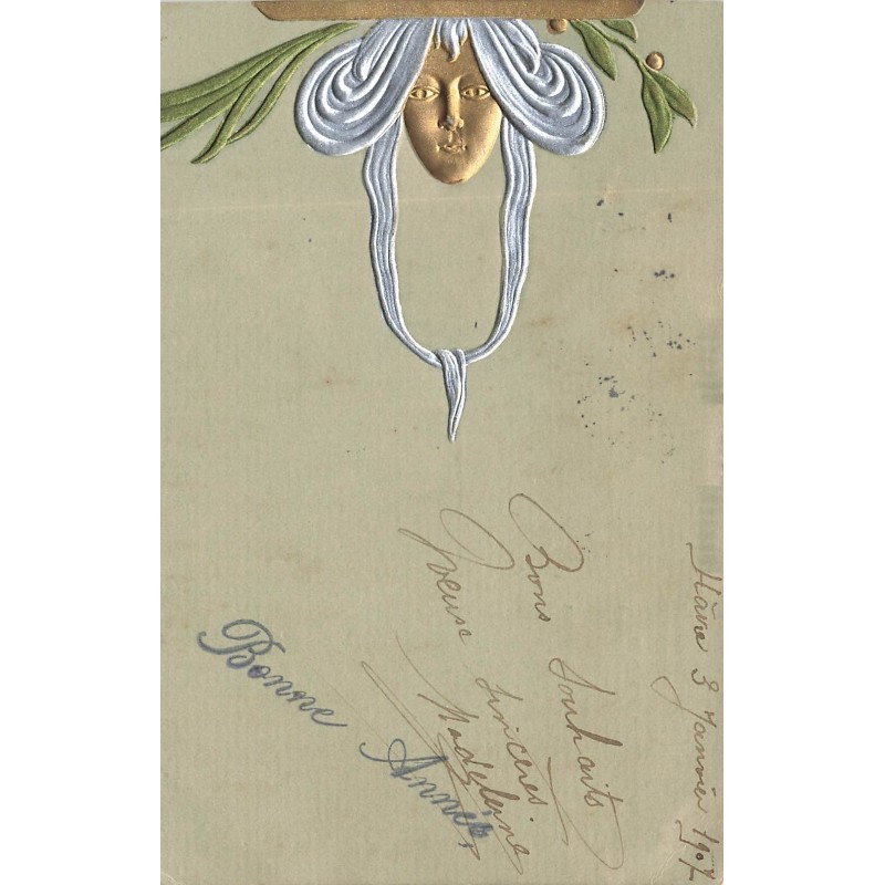 n°29724  - Carte Gaufrée - Art Nouveau - Portrait d'une jeune femme sous des feuilles