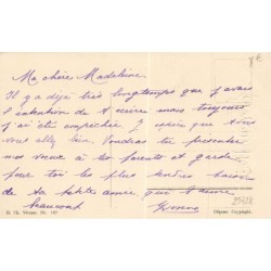 n°29728 - RK - Joyeux Noël - Jeune femme allumant les bougies d'un sapin, à l'aide d'un chien