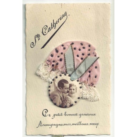 n°29754 - Bonnet Sainte-Catherine - Ce petit bonnet gracieux ... meilleurs voeux - Bonnet avec une photo de couple