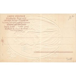n°30088 - Carte Gaufrée - Clapsaddle - Ange jouant de la lyre dans un médaillon