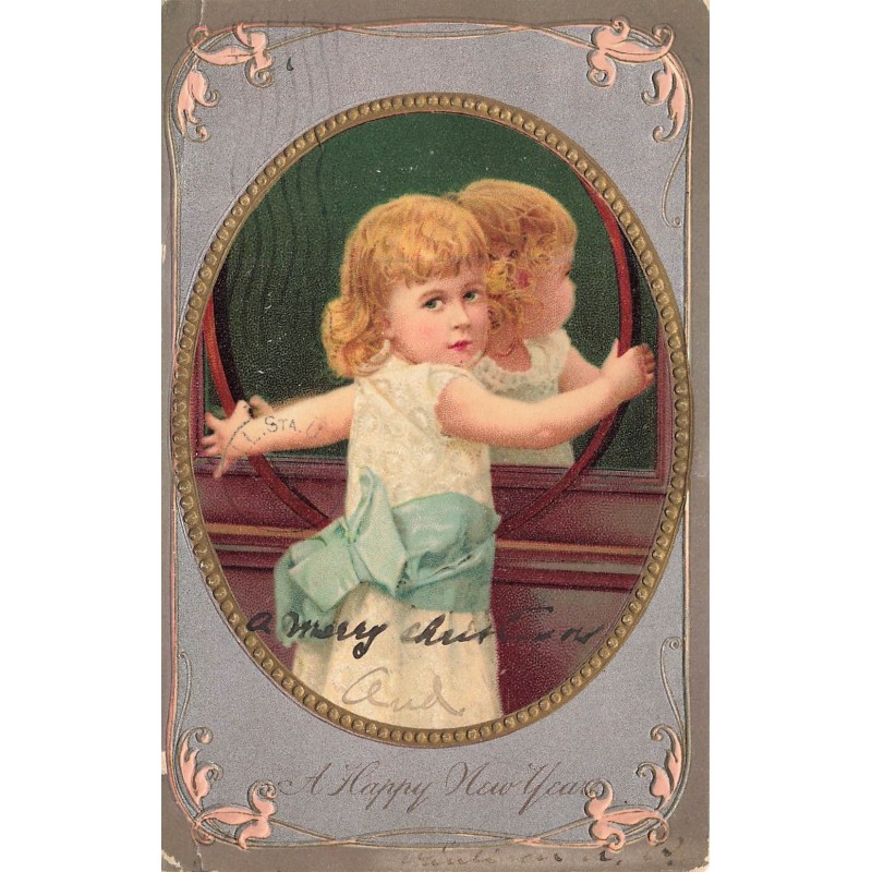 n°30131 - Carte Gaufrée - Nouvel An - A Happy New Year - Fillette devant un miroir
