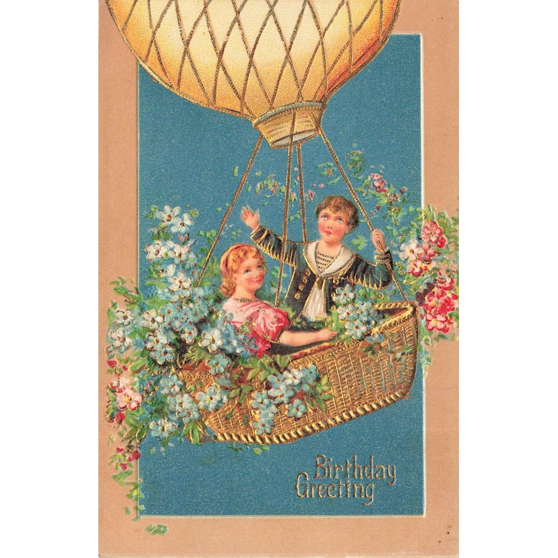 n°30147 - Carte Gaufrée - Birthday Greeting - Jeune couple dans la nacelle fleurie d'une montgolfière
