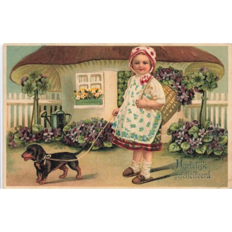 n°30233 - Carte Gaufrée - Fillette portant une hotte remplie de violette - Teckel, champignon