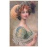 n°30302 - Illustrateur MM Vienne n°529 - Jeune femme portant un voile sur sa robe et une coiffe avec des plumes