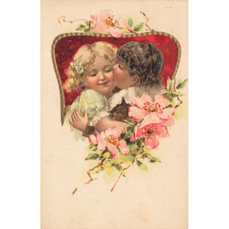 n°30394 - Carte Gaufrée - Fantaisie - Deux enfants s'embrassant