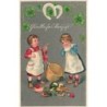 n°30416 - Carte Gaufrée - Nouvel An - MSIB 13653 - Enfants regardant des portes-bonheur tombés d'un panier
