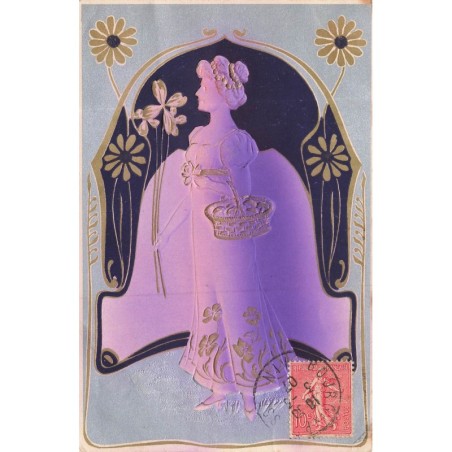 n°30451 - Carte Gaufrée - Art Nouveau - Femme portant un panier et tenant des fleurs