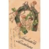n°30489 - Souhaits Sincères - Anges décorant un fer à cheval avec des trèfles - Paillettes