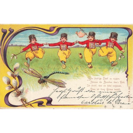 n°30598 - Fantaisie - Garçons dansant dans un pré chassant une libellule - Art Nouveau
