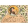 n°30648 - Art Nouveau - Dans un médaillon, jeune femme buvant, entourée de grappes de raisin - Vin