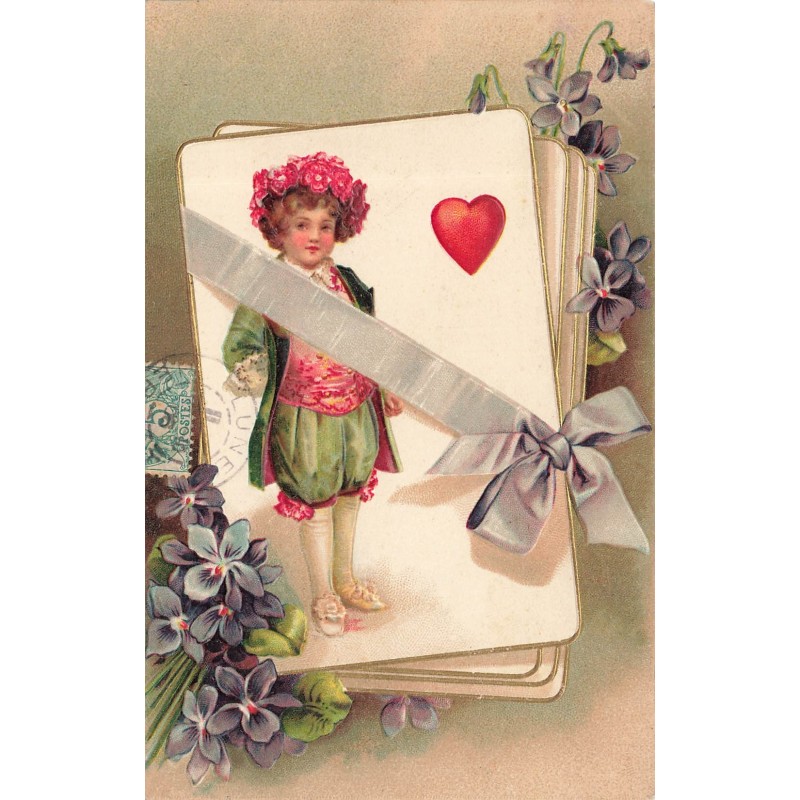 n°30693 - Carte Gaufrée - Clapsaddle - Enfant avec Coeur, Ruban et Violettes  (1908)