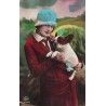n°30710 - élégante aux Années Folles et son Chien Bouledogue Français - Mode Chapeau Cloche