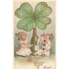n°30714 - Carte Gaufrée - Bonne Année - MSIB 13556 - Pierrot et Fillette, Champagne et Trèfle à quatre feuilles -