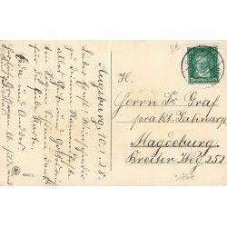 n°30747 - Carte Gaufrée - Fantaisie - Fillette à l'ombrelle et bouquet de fleurs