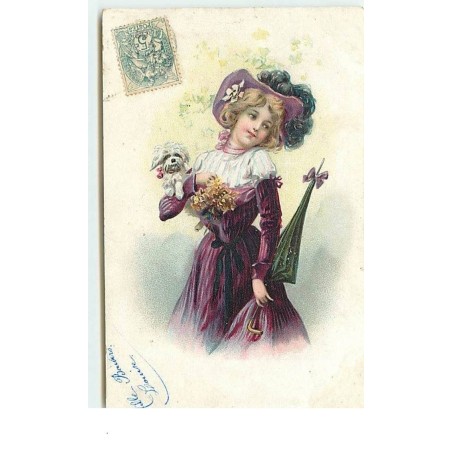 n°14112 - Jeune femme avec un chiot dans les bras