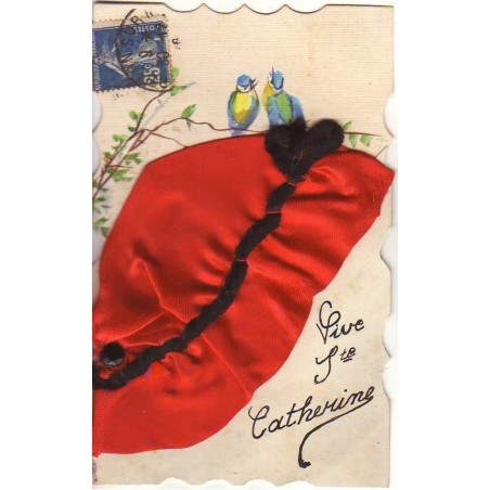 n°14309 - Vive Ste Catherine - Bonnet rouge,avec un ruban noir et des oiseaux