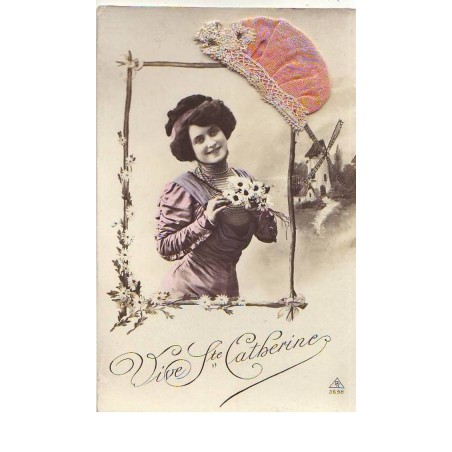n°14551 - Vive Sainte Catherine - Photo d'une femme tenant un bouquet de marguerite - Bonne Rose