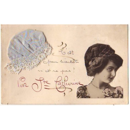 n°14701 - Vive Sainte-Catherine - Photo de profil d'une jeune femme, et un bonnet bleu clair