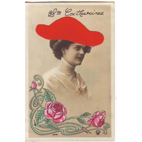 n°14862 - Sainte Catherine - Photo d'une femme portant un chapeau en feutrine