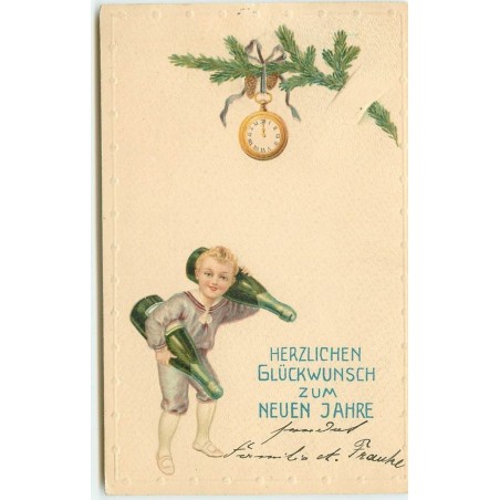 n°15244 - Carte Gaufrée - Enfant portant 2 bouteilles de Champagne et Pendule