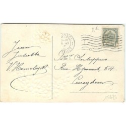 n°15473 - Carte Gaufrée - Bonne et Heureuse Année - Garçon avec une guilande de violettes