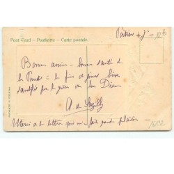 n°16132 - Carte Gaufrée - Anges décorant un sapin